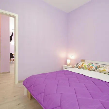 Appartement Apartments Makarska *