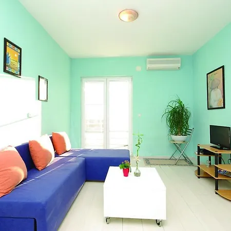 公寓 Apartments Makarska 马卡尔斯卡