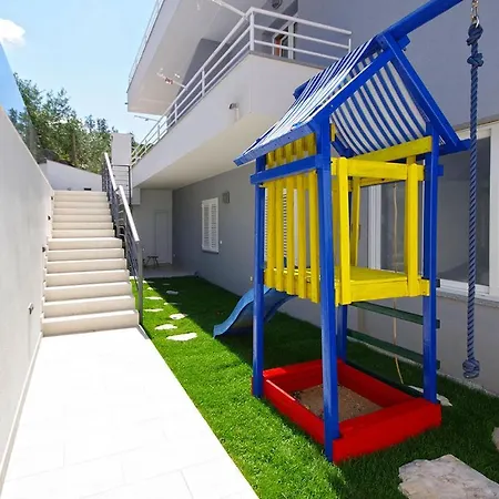 公寓 Apartments Makarska