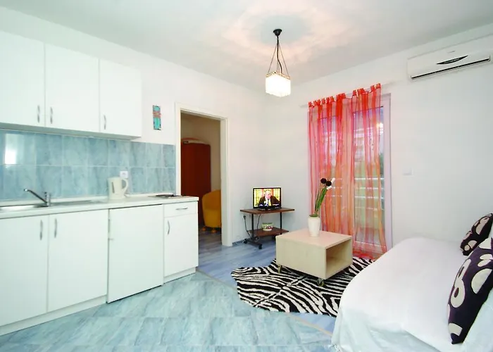 Apartments Makarska * Makarska