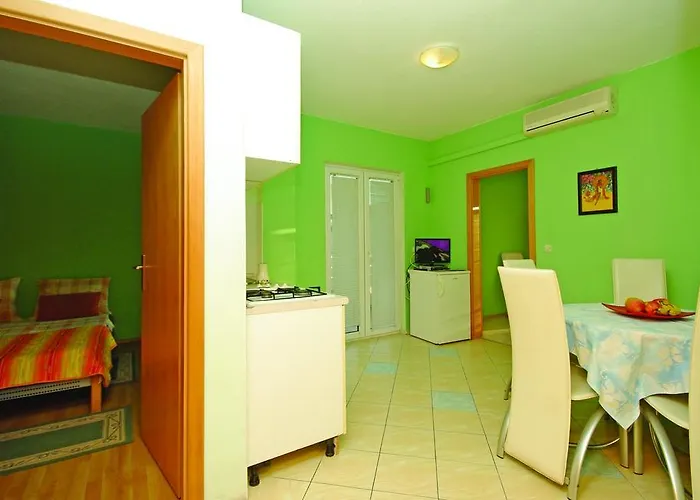 Appartement Apartments Makarska *