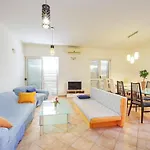 Daire Apartments Makarska