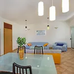 Apartments Makarska Daire