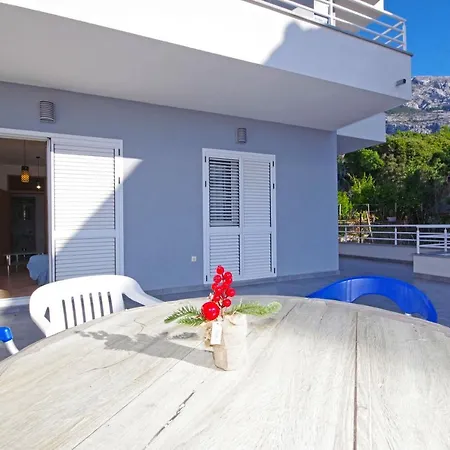 Apartments Makarska * 马卡尔斯卡