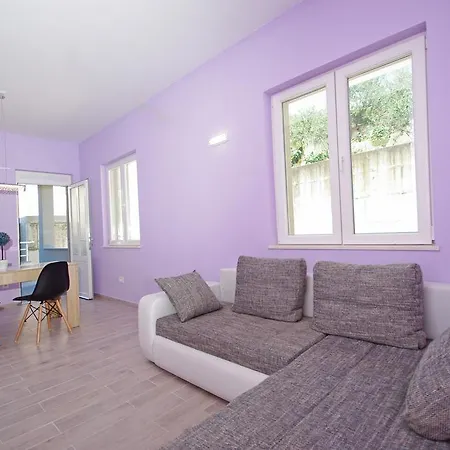 Apartments Makarska Μακάρσκα