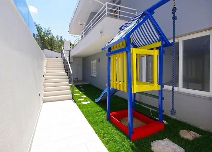 公寓 Apartments Makarska