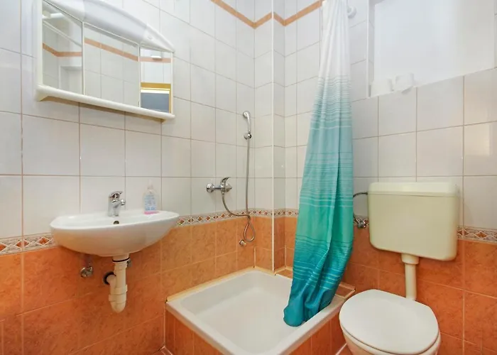 Apartments Makarska 公寓 马卡尔斯卡